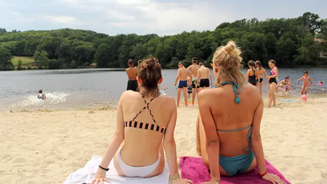 Bessines Sagnat Plage © Cbc