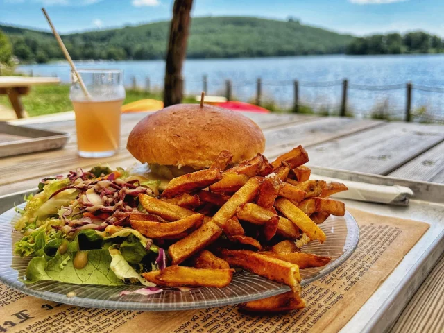 Restaurant L'encas Local Vassiviera Vassiviere