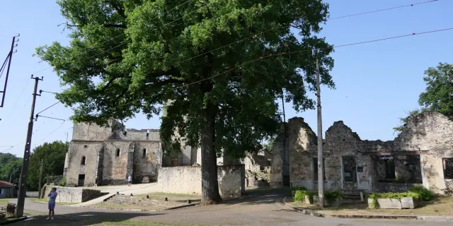 Village Martyr Oradour-sur-Glane
