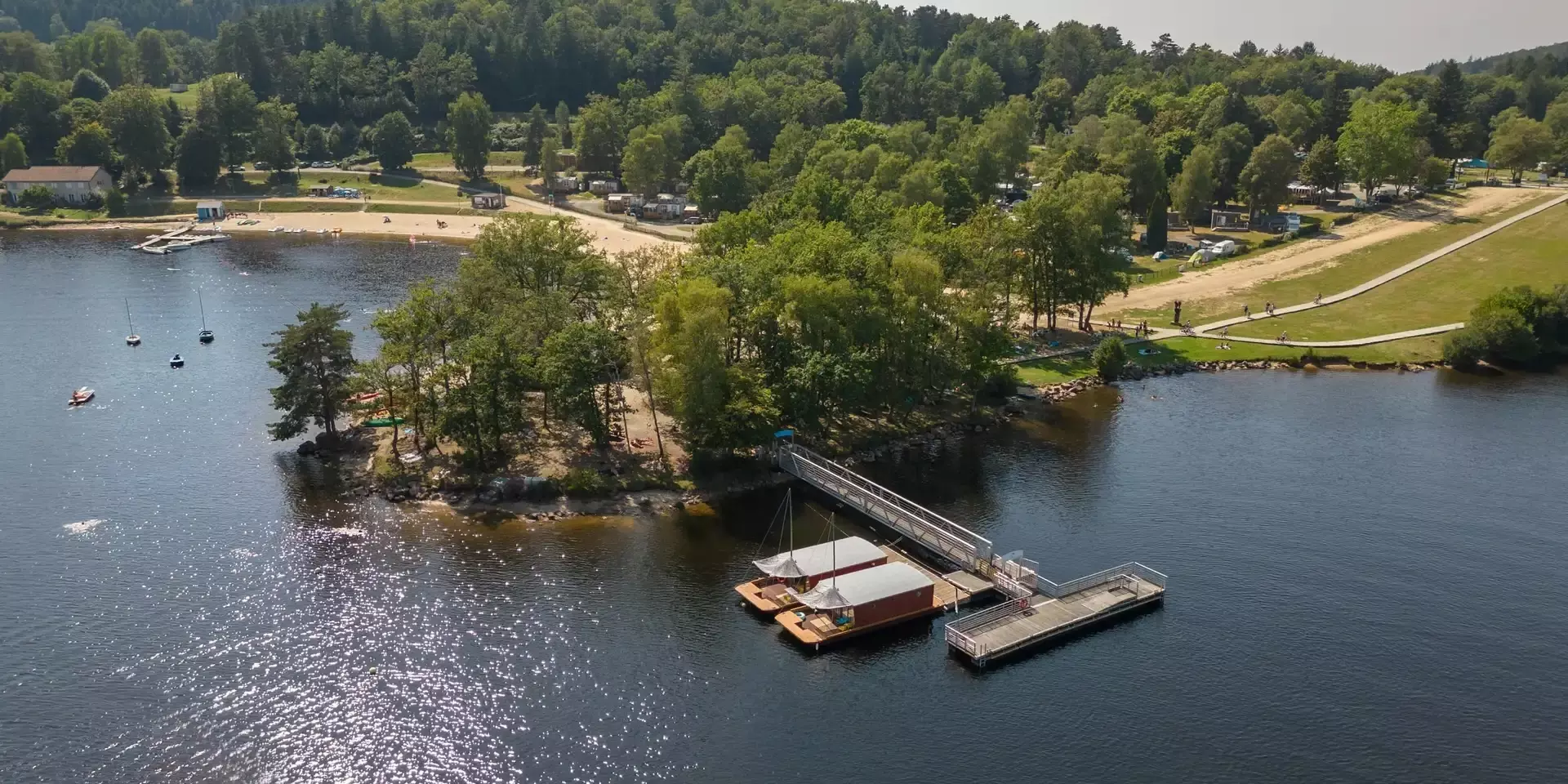 campings-au-lac-de-vassivi-re-et-aux-alentours-limousin-nouveaux