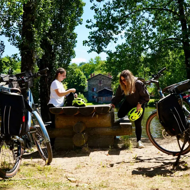 Pause Bords De Vienne A Velo St Junien