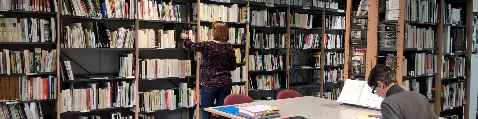 Cmo Centre De Documentation Mediatheque