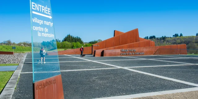 Centre de la Mémoire Oradour-sur-Glane 04-2014