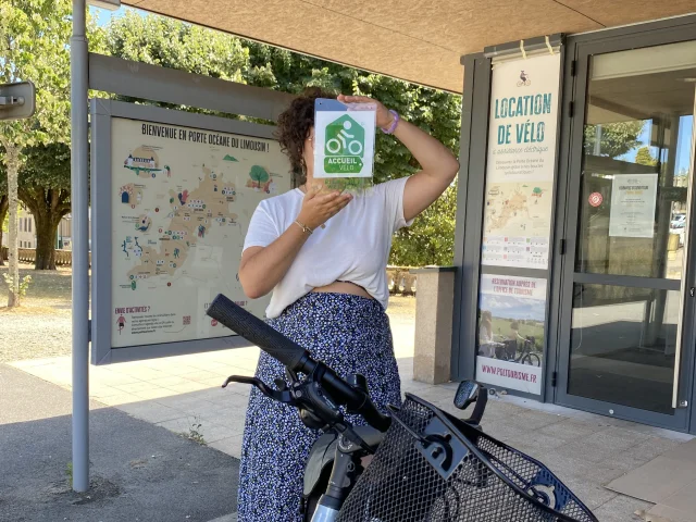 Accueil Velo A Loffice De Tourisme De Saint Junien 1 Rotated