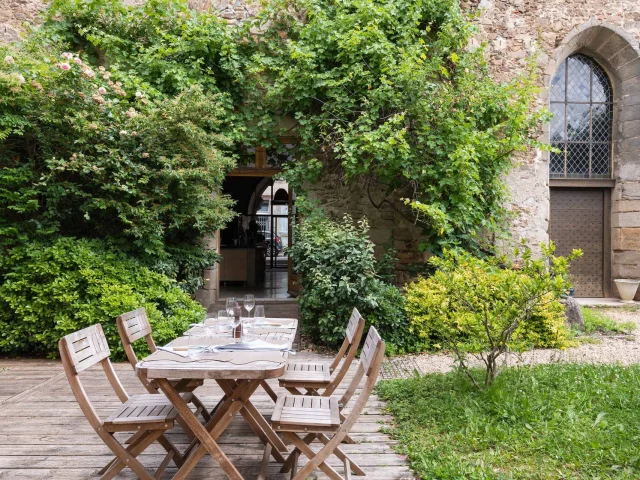 Terrasse De La Table Du Couvent