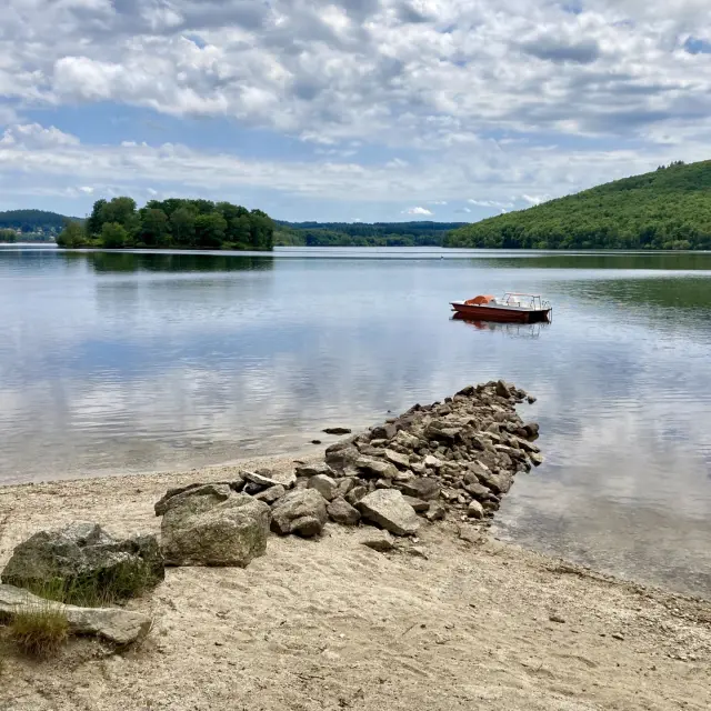 Lac De Vassiviere Credit Ot Des Portes De Vassiviere