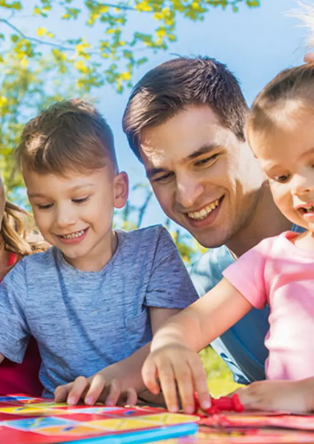 Jeux De Societe En Famille