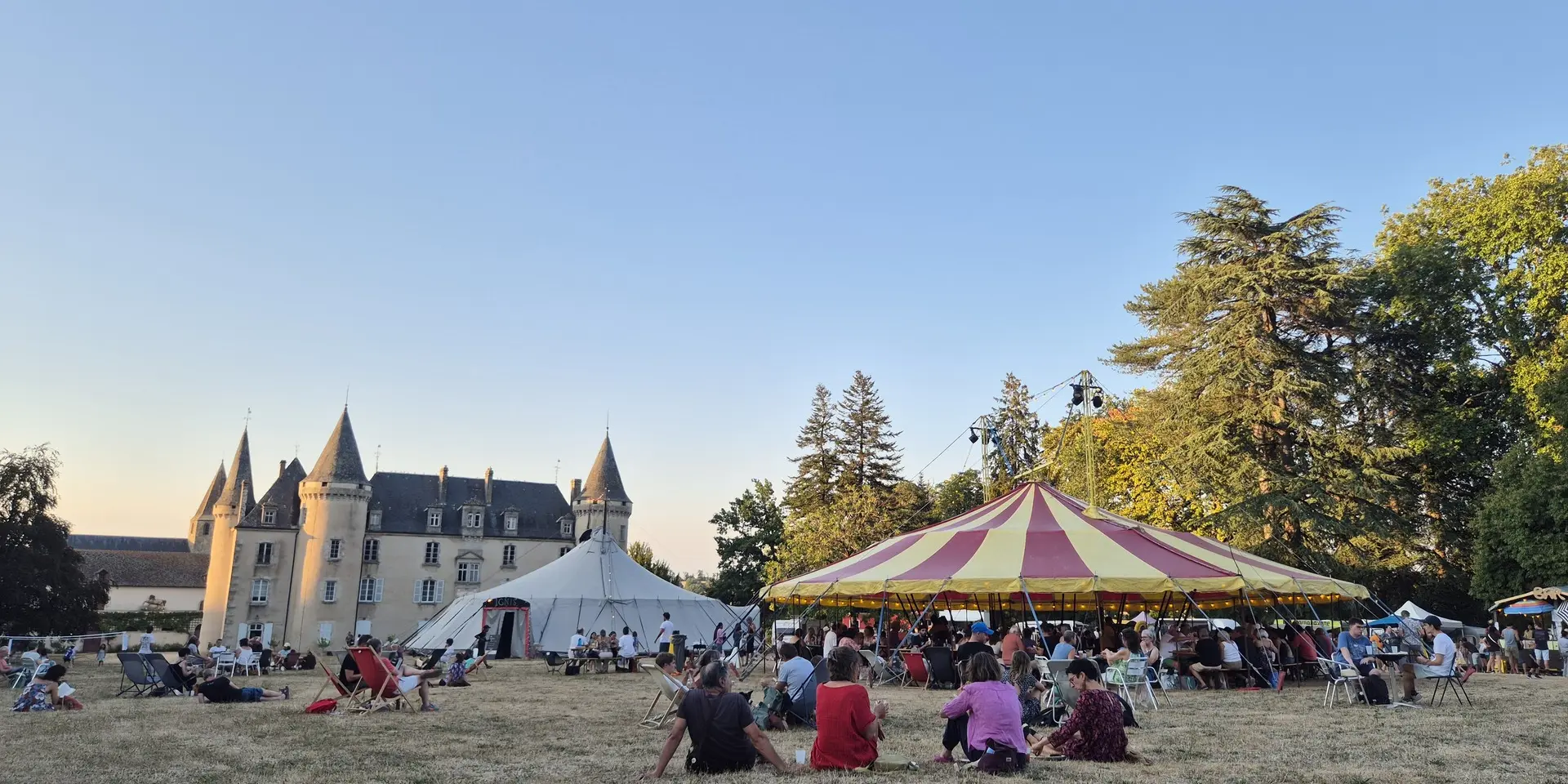 Sirque De Nexon En Haute Vienne