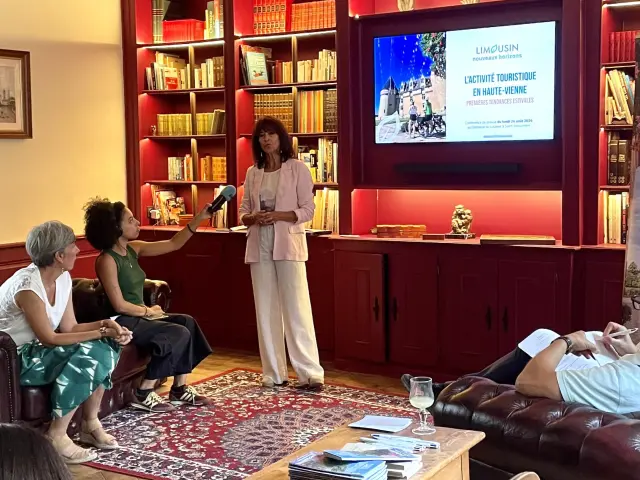 Conférence de presse tendances touristiques de l'été 2026