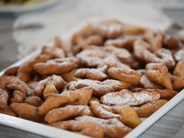 Bugnes and Merveilles doughnuts from the Limousin